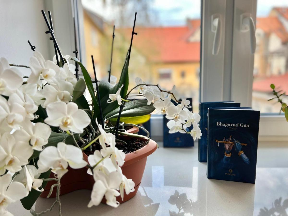Om Yoga Center Apartment Slovenska Bistrica Exterior photo