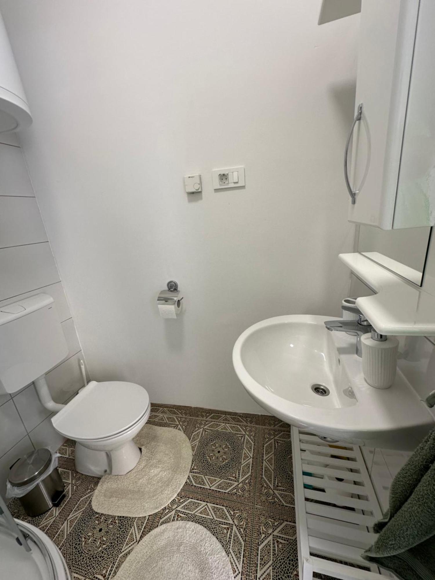 Om Yoga Center Apartment Slovenska Bistrica Exterior photo